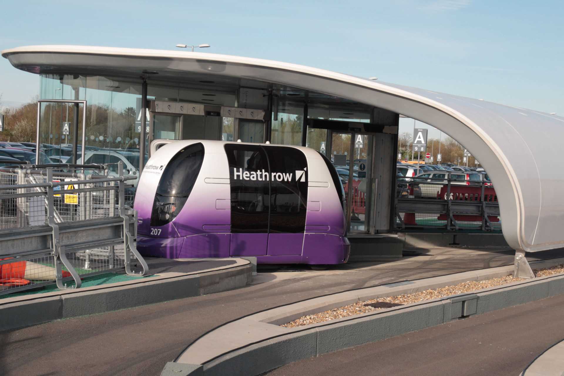 Heathrow Flughafen Personal Rapid Transit PRT System